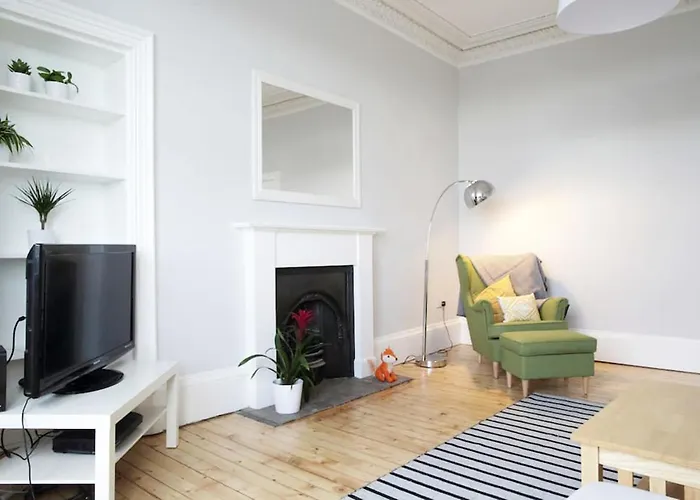 Stylish City Centre Apartments - D Terrace Residence